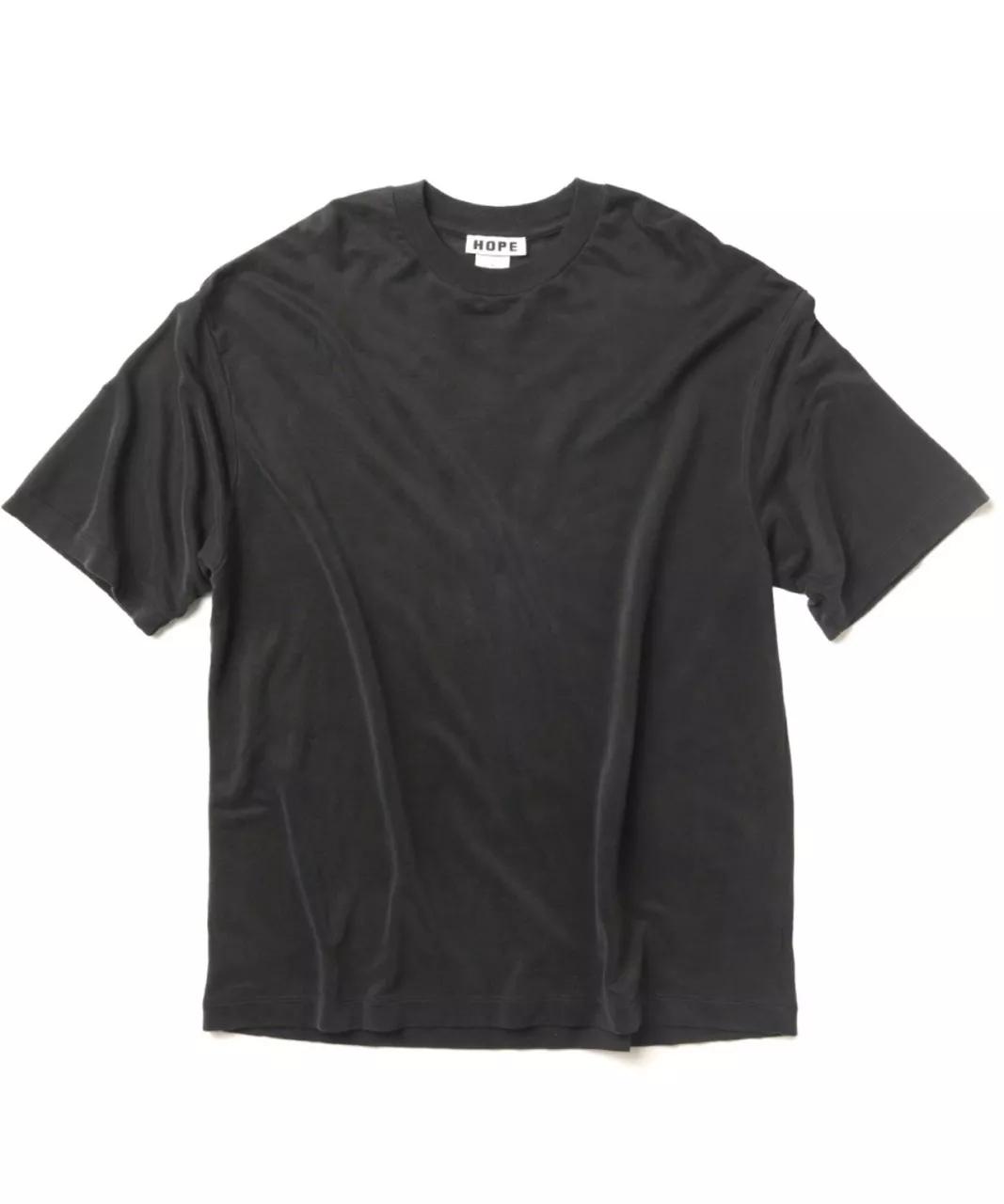 Thumbnail - Hope - HOPE Schwarzes, oversized T-Shirt aus Cupro - Größe 44/52 - multi