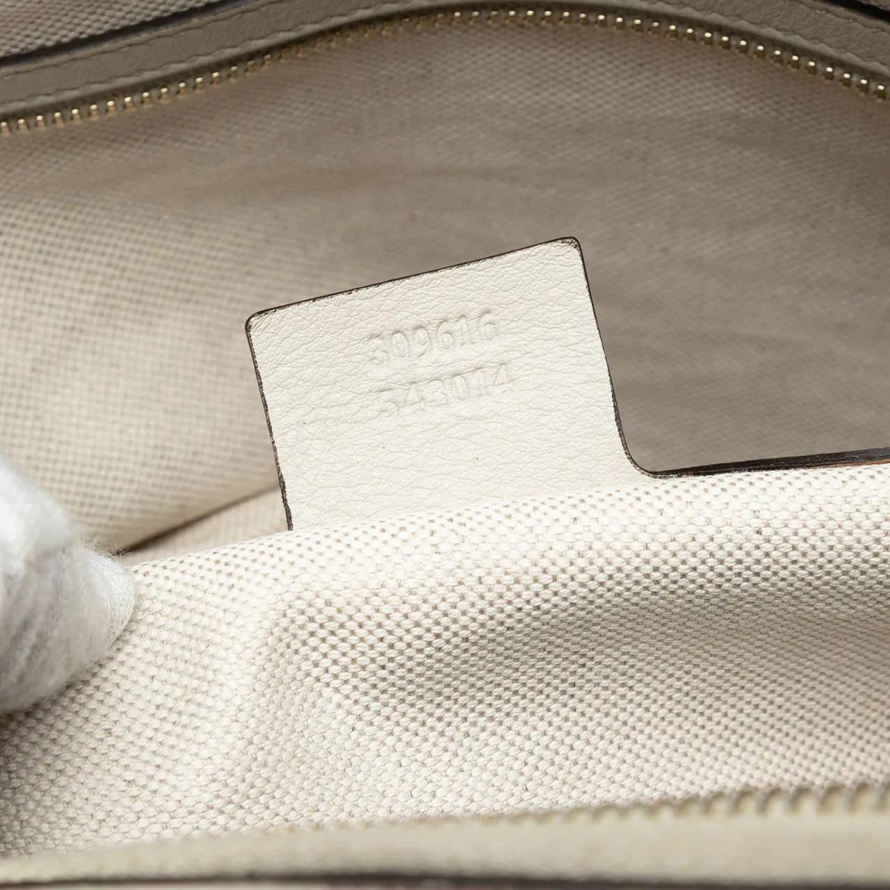 Thumbnail - Gucci Shopper - Large Microguccissima Nice Dome Top Handle Bag - Gr. unisize - in Weiß - für Damen