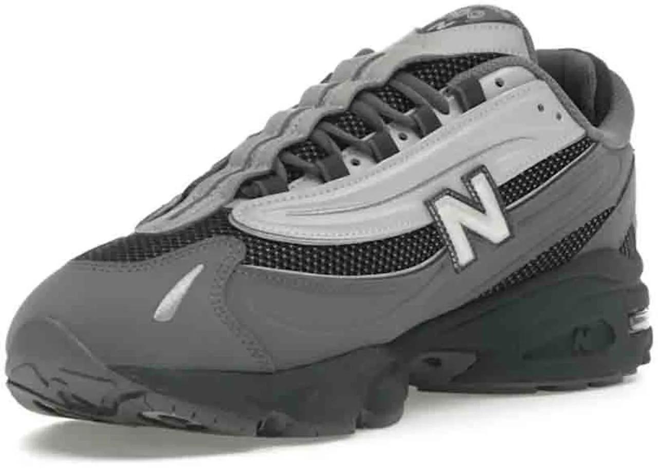 Thumbnail - New Balance Low-Top Sneaker - New Balance 1000 Castlerock - Gr. 45_5 - in Weiß - für Damen