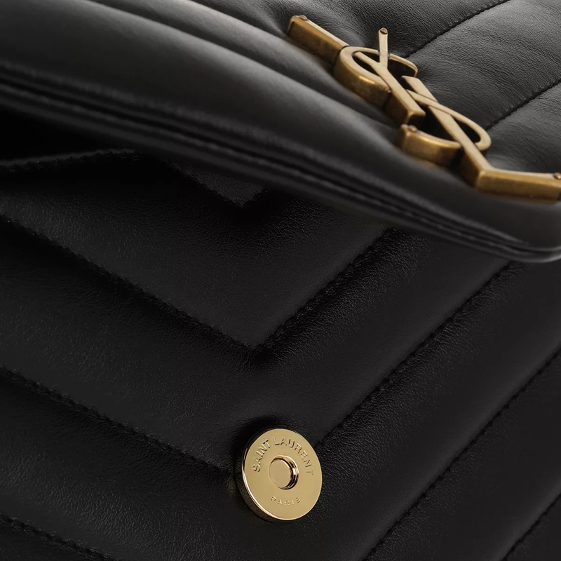 Saint Laurent Enveloptas LouLou Shoulder Bag S Leather Black(Image 8)