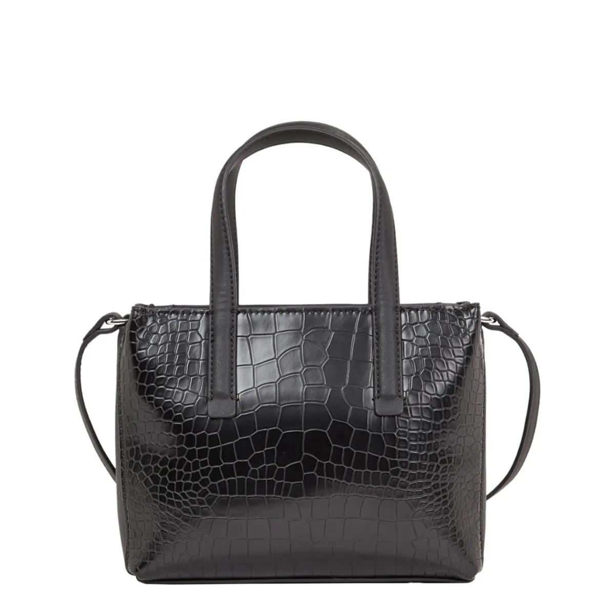 Calvin Klein Crossbody bags Must Handtasche in zwart