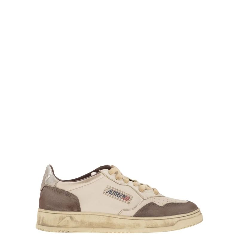 Autry International Lage-top sneaker Super Vintage - Leather Sneakers Neutrals