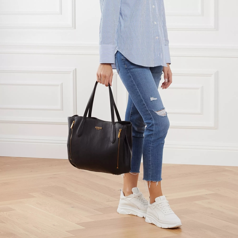 Guess Shopper Arja Tote Black(Image 2)
