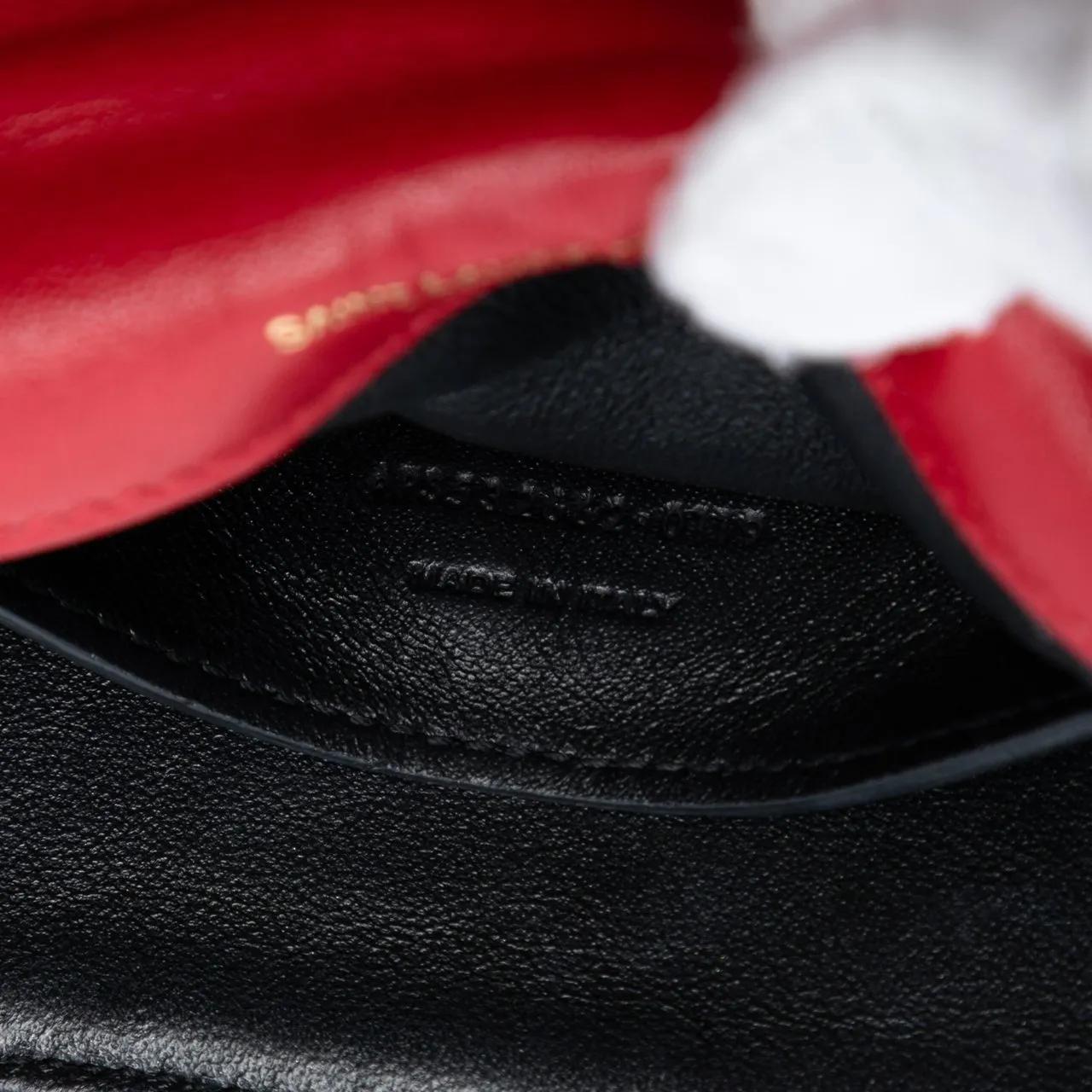 Thumbnail - Saint Laurent Hobo Bags - Small Chevron Lambskin Monogram Sulpice Bag - Gr. unisize - in Rot - für Damen