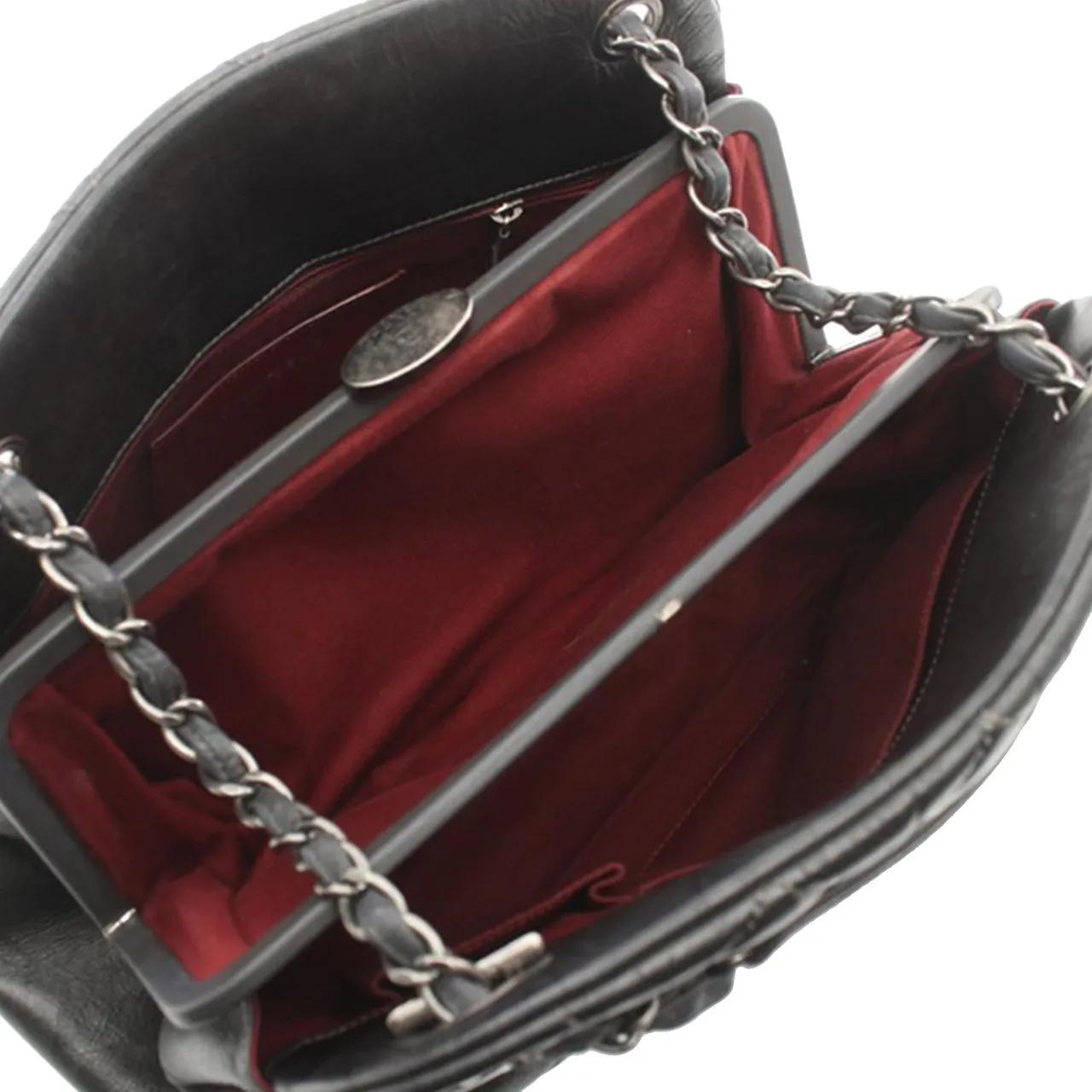 Chanel Totes & shoppers Large Aged Calfskin Just Mademoiselle Bowling Bag in grijs
