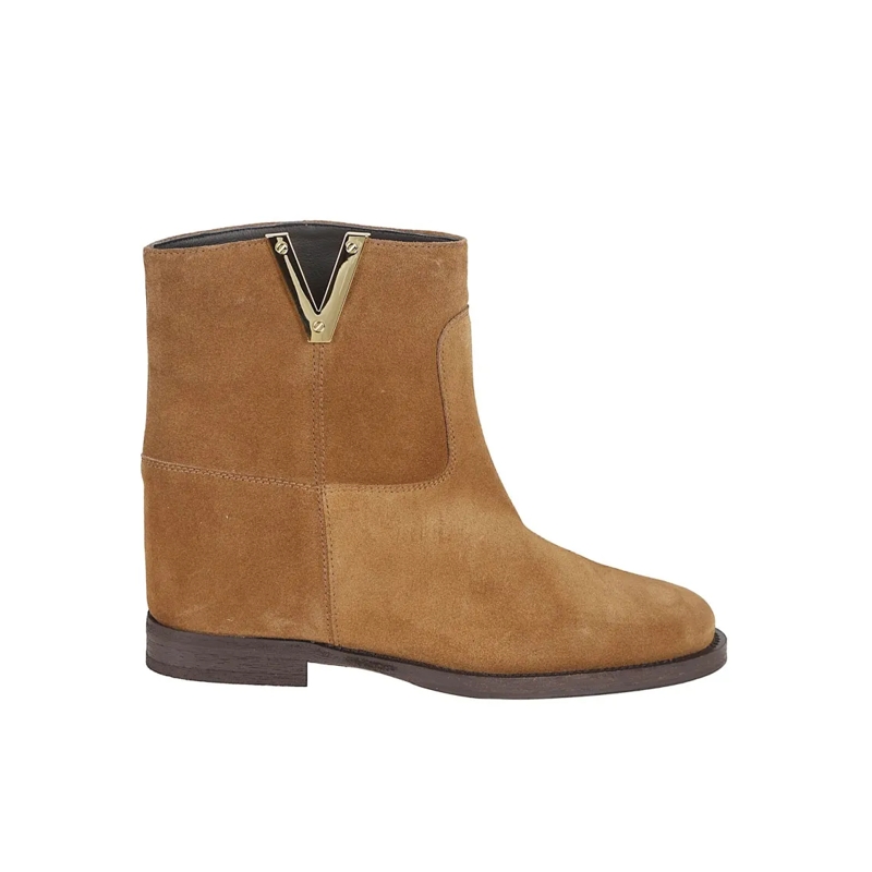 Via Roma 15 Stiefel Calfskin Ankle Boots With Gold-Tone Plaque Brown