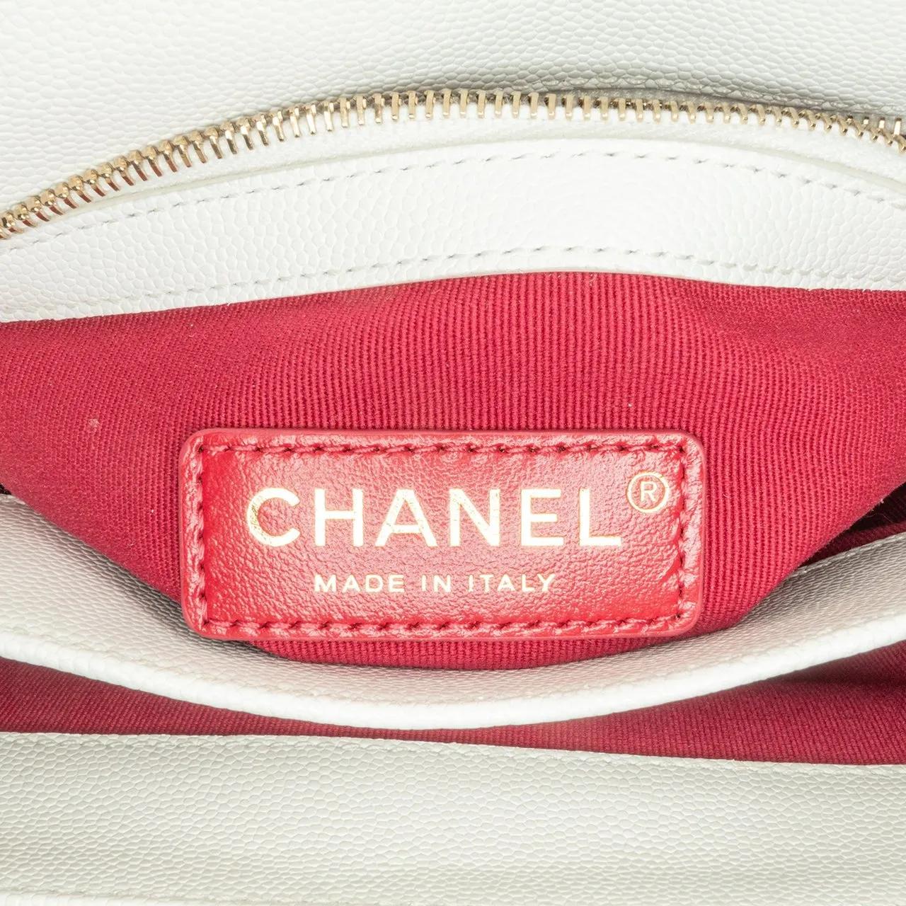 Chanel Hobo bags 2021-2024 CC Quilted Caviar Flap Crossbody in wit