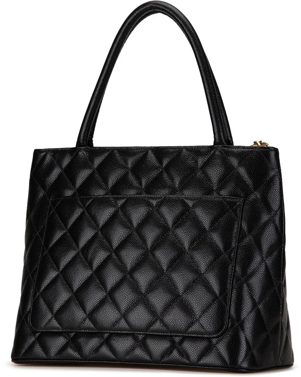 Chanel Shoppers 2004-2005 Caviar Medallion Tote in zwart