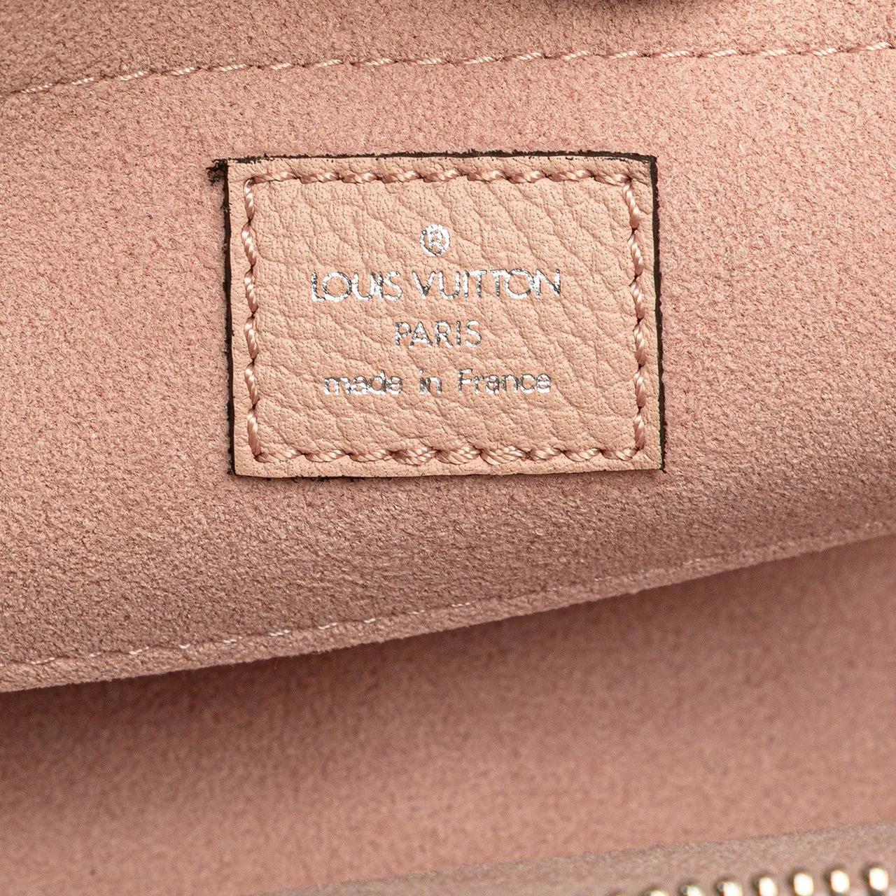 Thumbnail - Louis Vuitton Hobo Bags - Monogram Mahina Scala Mini Pouch - Gr. unisize - in Gold - für Damen