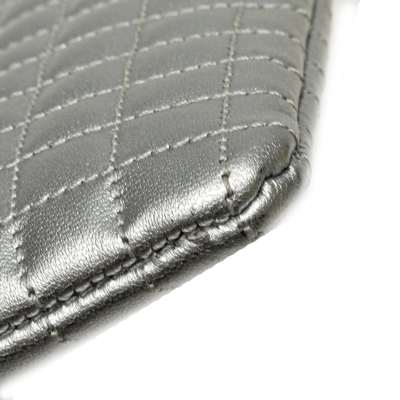 Celine Clutch Quilted Metallic Calfskin C Charm Pouch silber