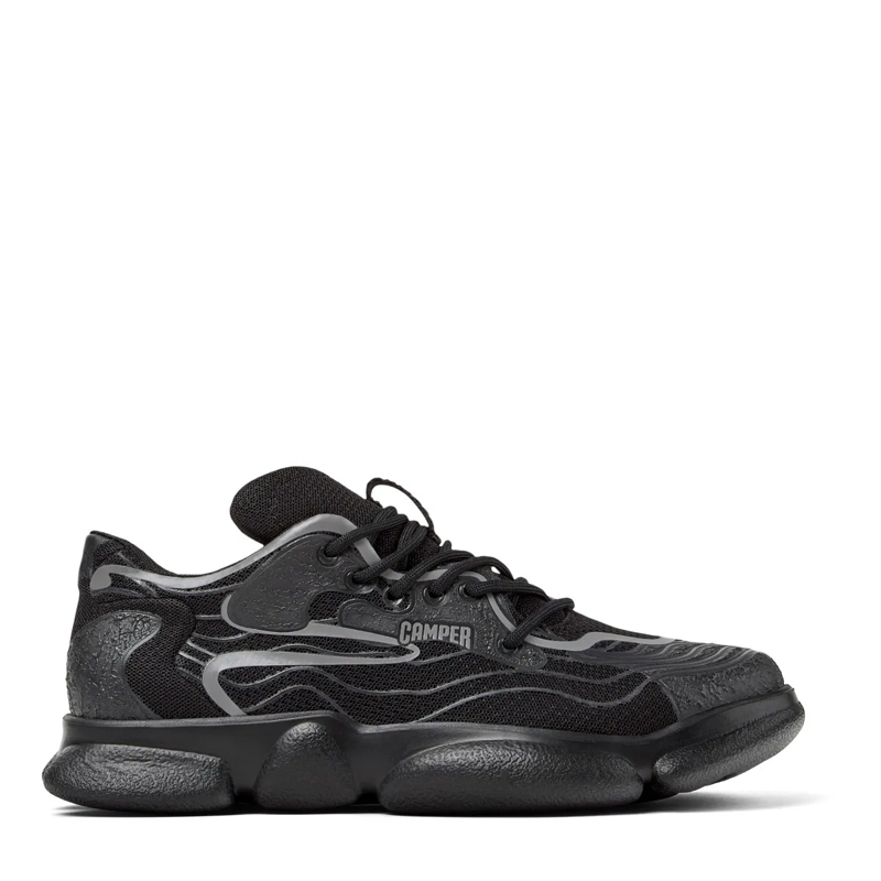 Camper Low-Top-Sneaker Ein ergonomischer Unisex-Sneaker, der wie die Gipf bunt