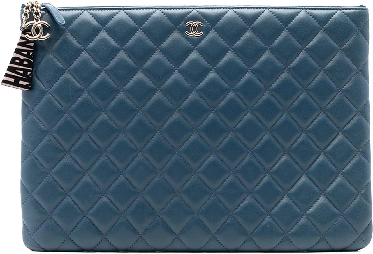 Chanel Clutches - Large Quilted Lambskin La Habana O Case Clutch - Gr. unisize - in Blau - für Damen