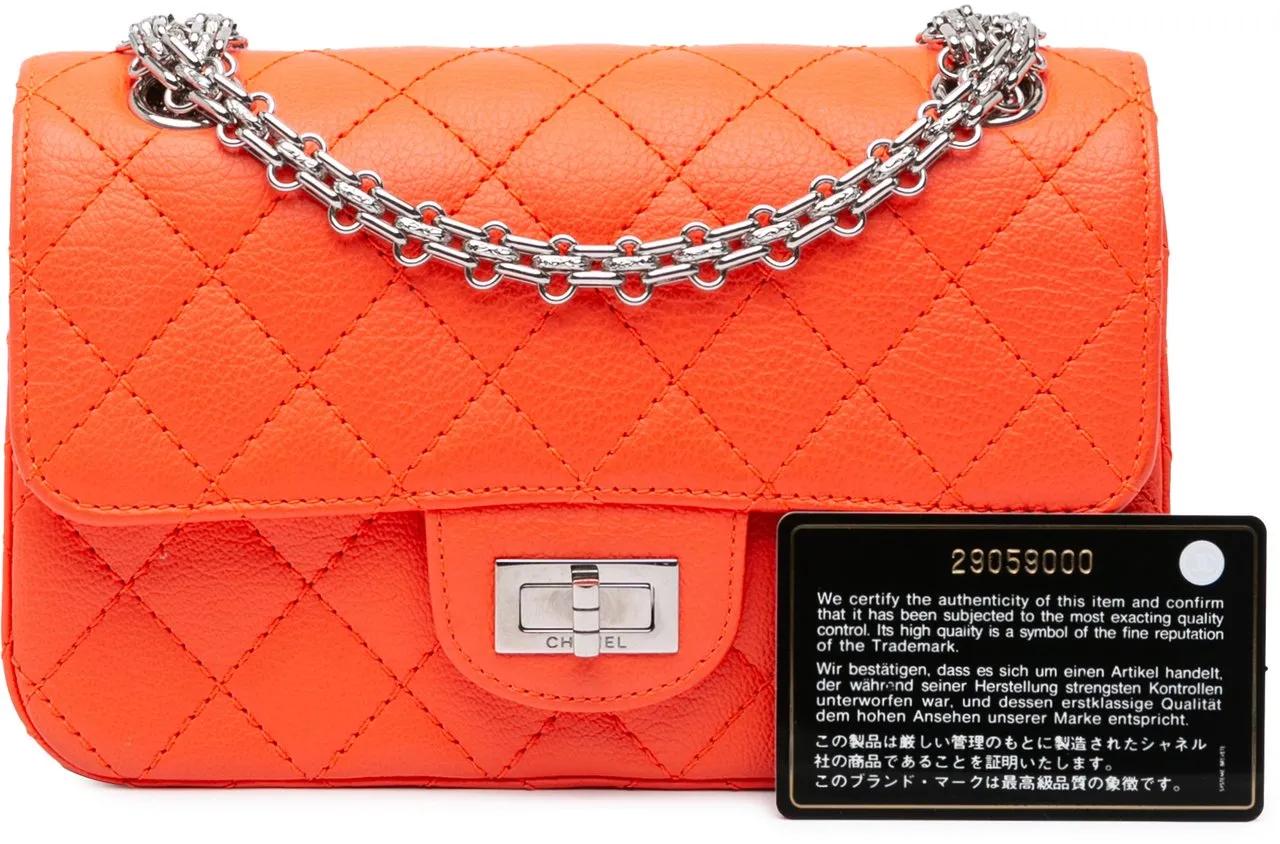Thumbnail - Chanel Hobo Bags - Mini Reissue 2.55 Quilted Goatskin Flap - Gr. unisize - in Orange - für Damen