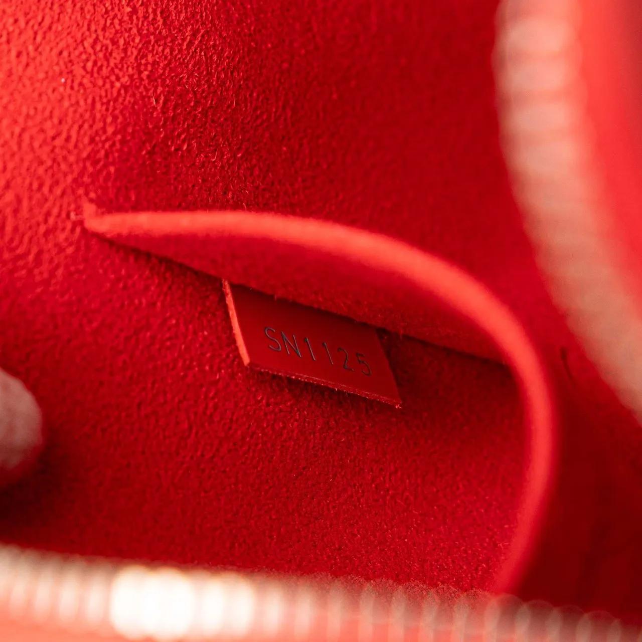 Thumbnail - Louis Vuitton Hobo Bags - Epi Alma BB - Gr. unisize - in Rot - für Damen