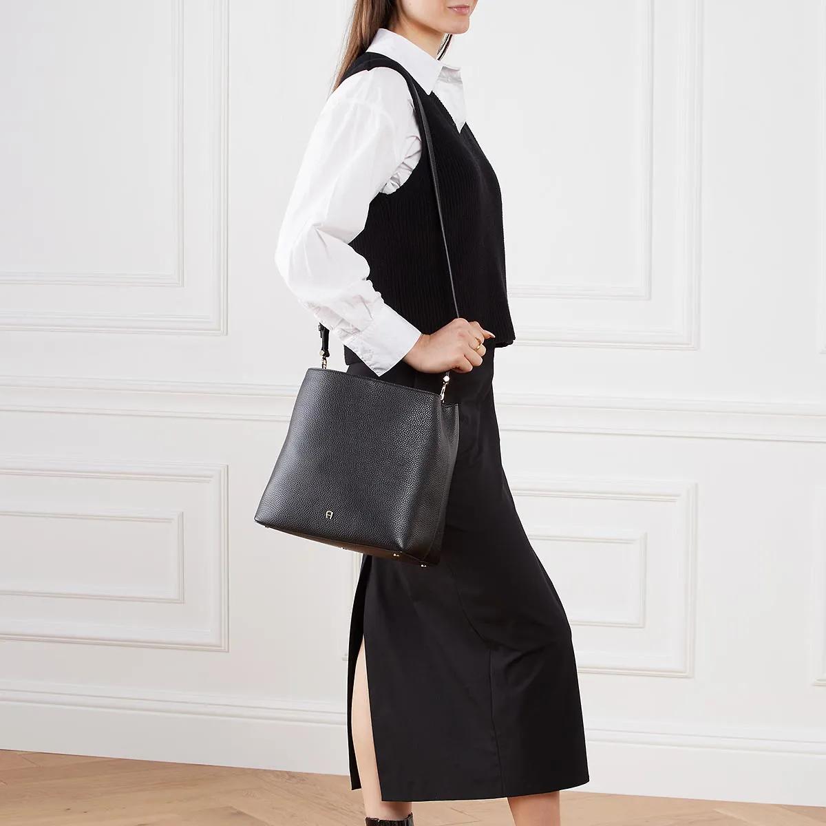 Aigner Shoppers Delia in zwart