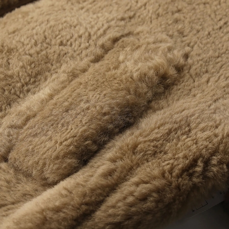 AMI Paris Jacke Jacke aus Lammfell braun(Image 5)