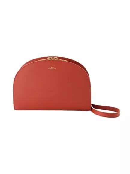 A.P.C. Shopper - Demi-Lune Crossbody - Leather - Smoked Red - Gr. unisize - in Rot - für Damen