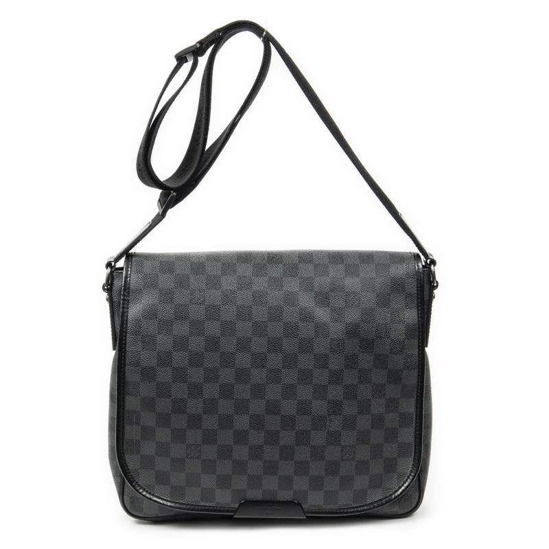 Louis Vuitton Crossbody Bag Daniel MM schwarz