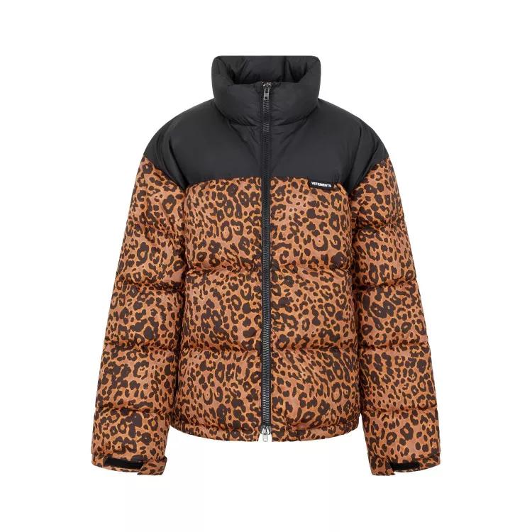 Vetements - Leopard Logo Puffer Jacket - Größe S - brown