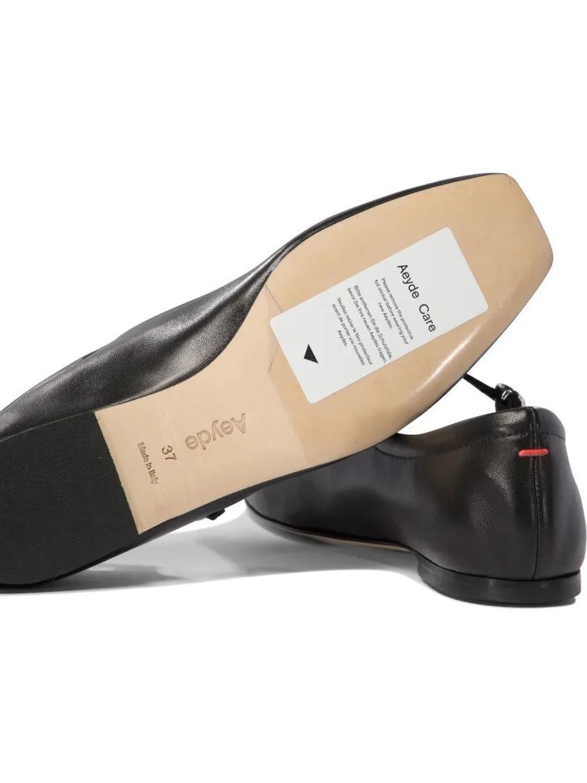 Thumbnail - Pointed Toe Ballerinas With Slim Instep Strap - Gr. 39,5 (EU) - in Schwarz