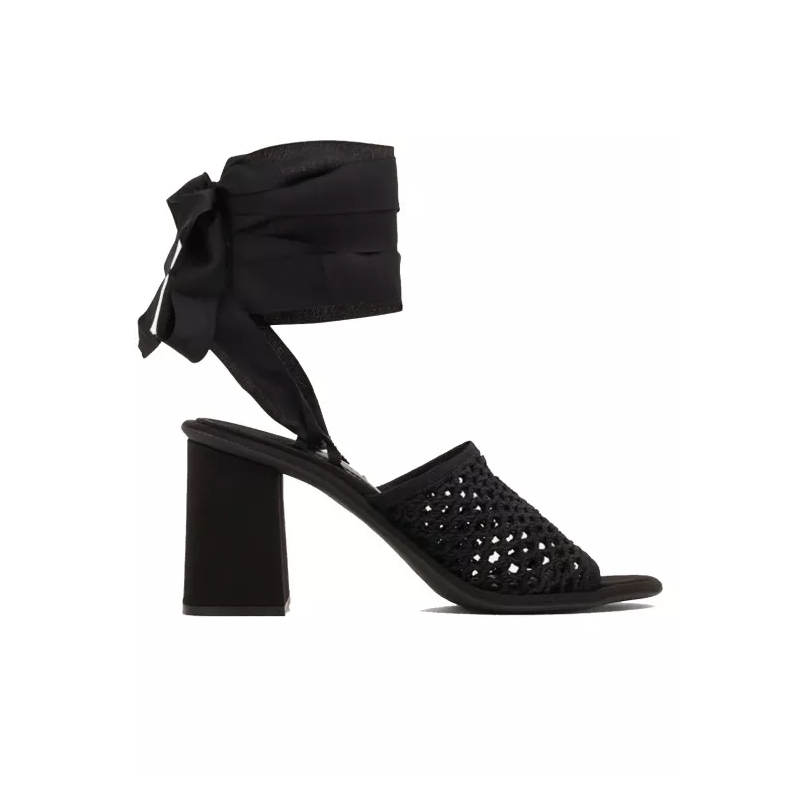 Miu Miu Sandalen met hak Macrame Sandals Black