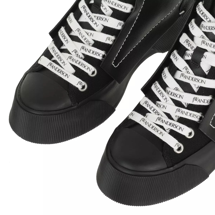 High on sale sneakers black