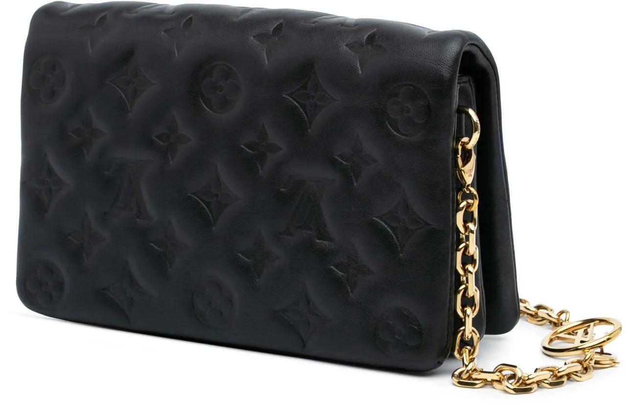 Thumbnail - Louis Vuitton Hobo Bags - 2021-2024 Monogram Embossed Pochette Coussin - Gr. unisize - in Schwarz - für Damen