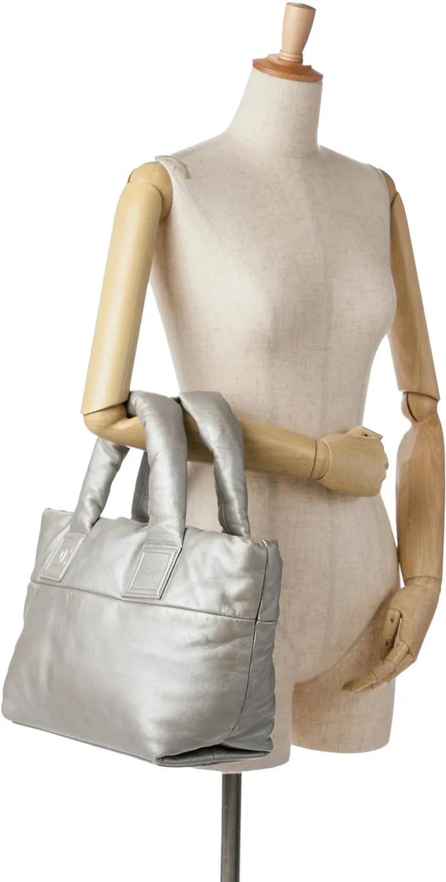 Chanel Shoppers 2009-2010 Small Lambskin Coco Cocoon Reversible To in zilver