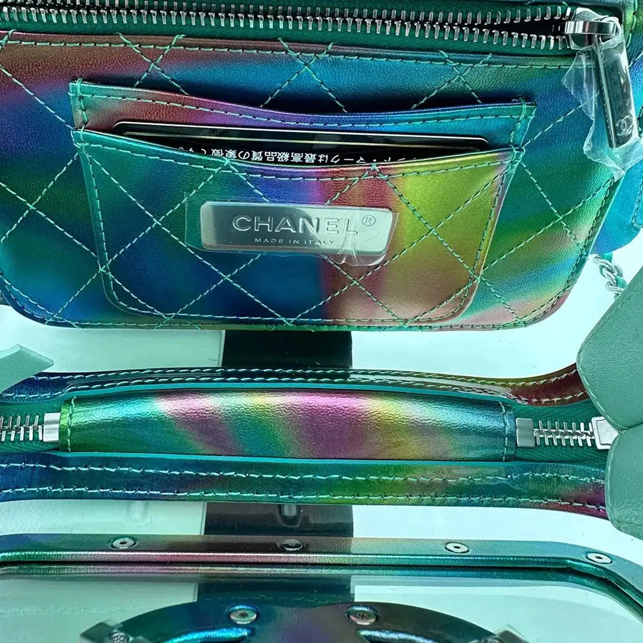 Thumbnail - Chanel Crossbody Bags - Chanel Vanity Case Bag Small PVC Rainbow limited / - Gr. unisize - in Grün - für Damen