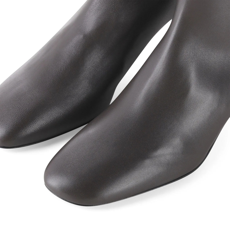 TOTEME Stiefeletten Stiefeletten aus Nappaleder braun(Image 4)