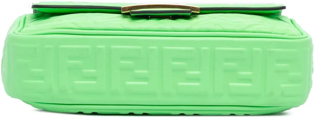 Thumbnail - Fendi Hobo Bags - Zucca Embossed Leather Chain Midi Baguette - Gr. unisize - in Grün - für Damen