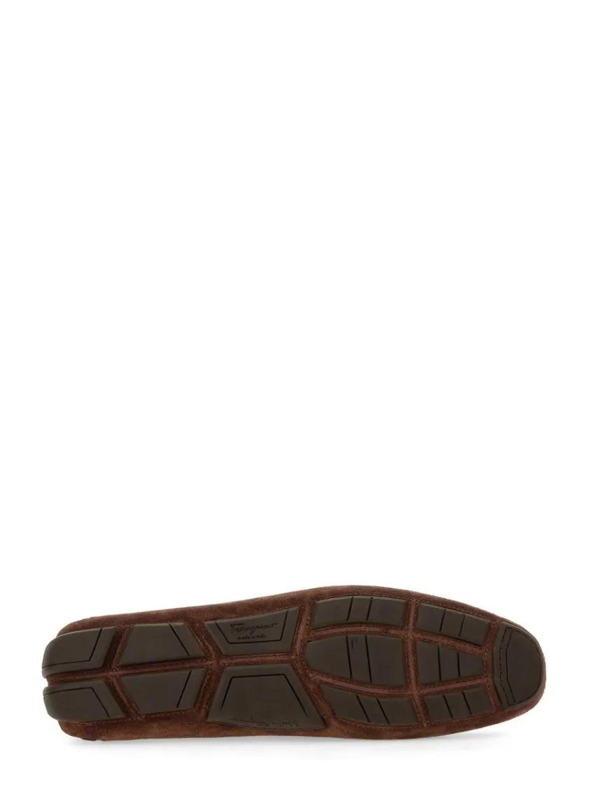 Thumbnail - Salvatore Ferragamo Loafer - Ornament Gancini Moccasin - Gr. 6_5 - in Braun - für Damen