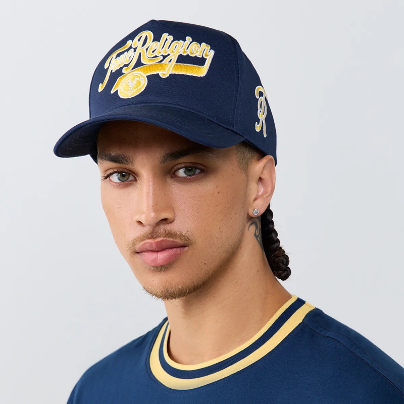 True Religion Hut - Cap mit Collgege-Spirit- Markater Schriftzug au blau(Image 2)