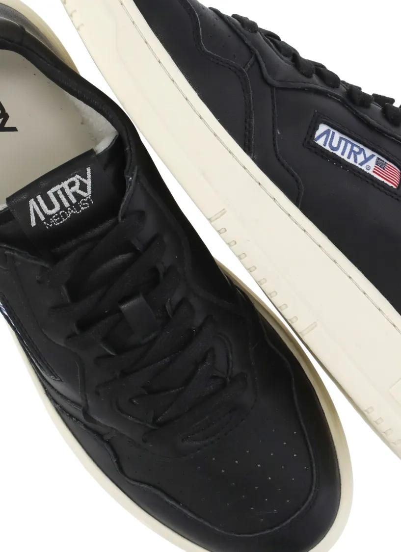 Thumbnail - Autry Low-Top Sneaker - Medalist Leather Sneakers - Gr. 45 (EU) - in Schwarz - für Damen