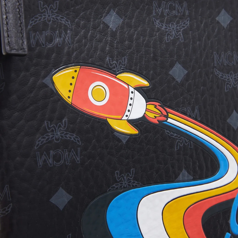 MCM Pochette Visetos Flat Pouch Medium Black(Image 3)