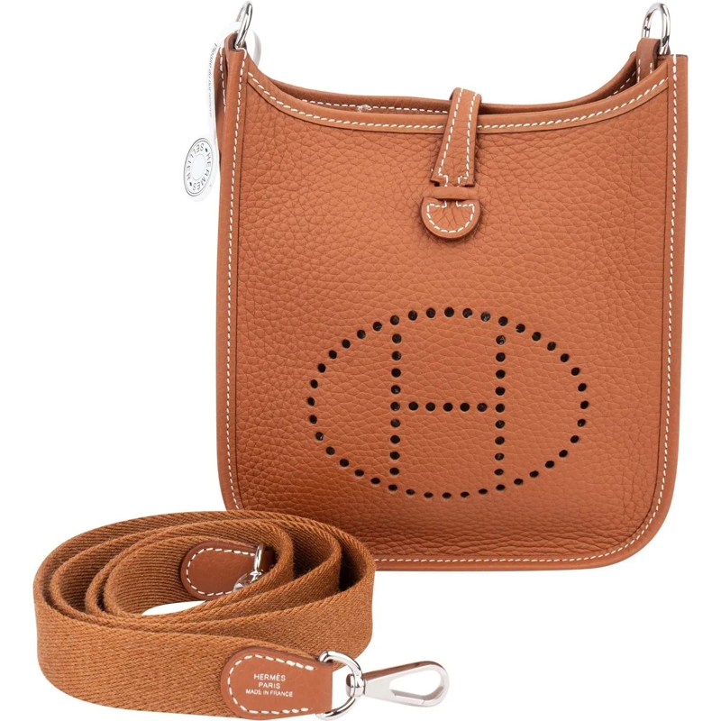 Hermès Sac à bandoulière Hermes Brun Clemence Leather Evelyne 16 Crossbody  braun