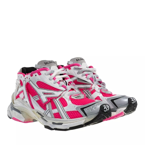 Balenciaga Runner sneakers Pink Low-Top Sneaker