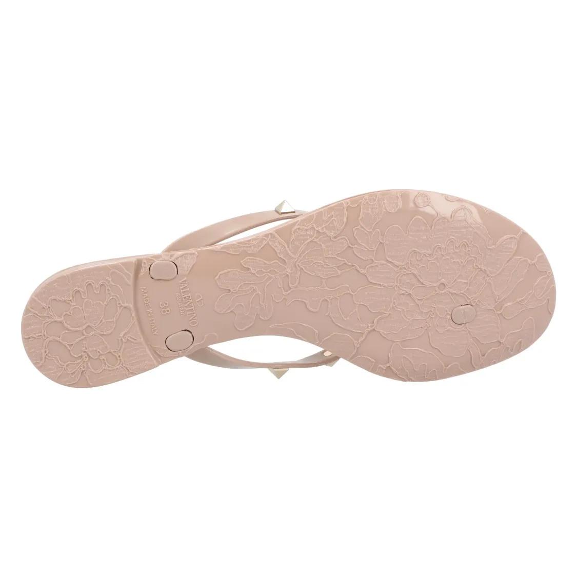 Thumbnail - Valentino Garavani Sandalen - Rockstud Bow Flip Flops - Gr. 40 (EU) - in Beige - für Damen