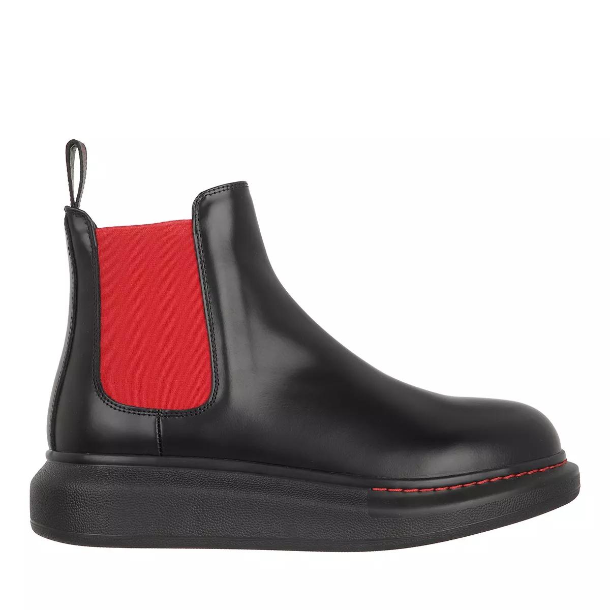 Alexander mcqueen black and red chelsea leather on sale boots