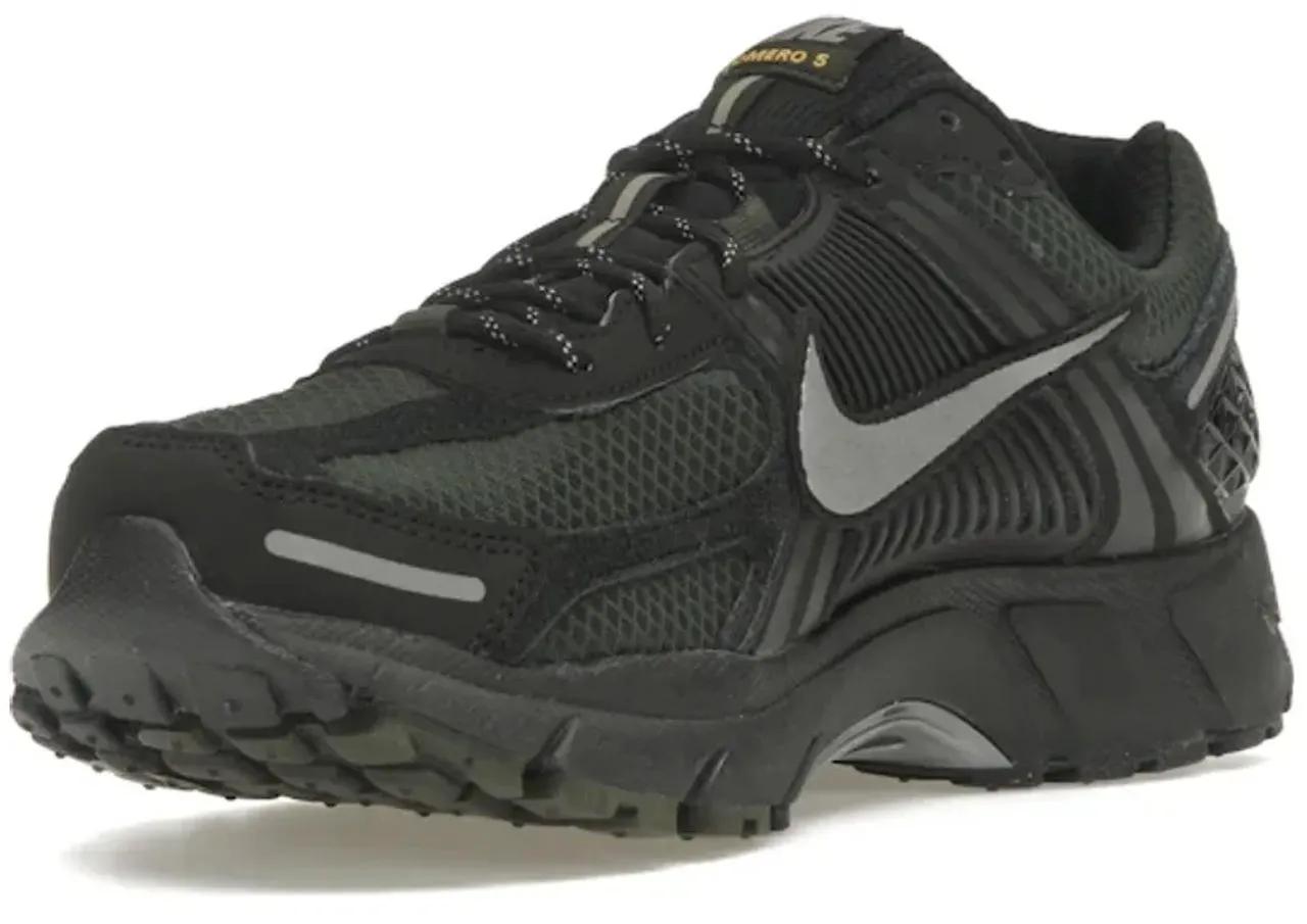 Thumbnail - Nike Low-Top Sneaker - Nike Zoom Vomero 5 Black Sequoia - Gr. 41 (EU) - in Schwarz - für Damen