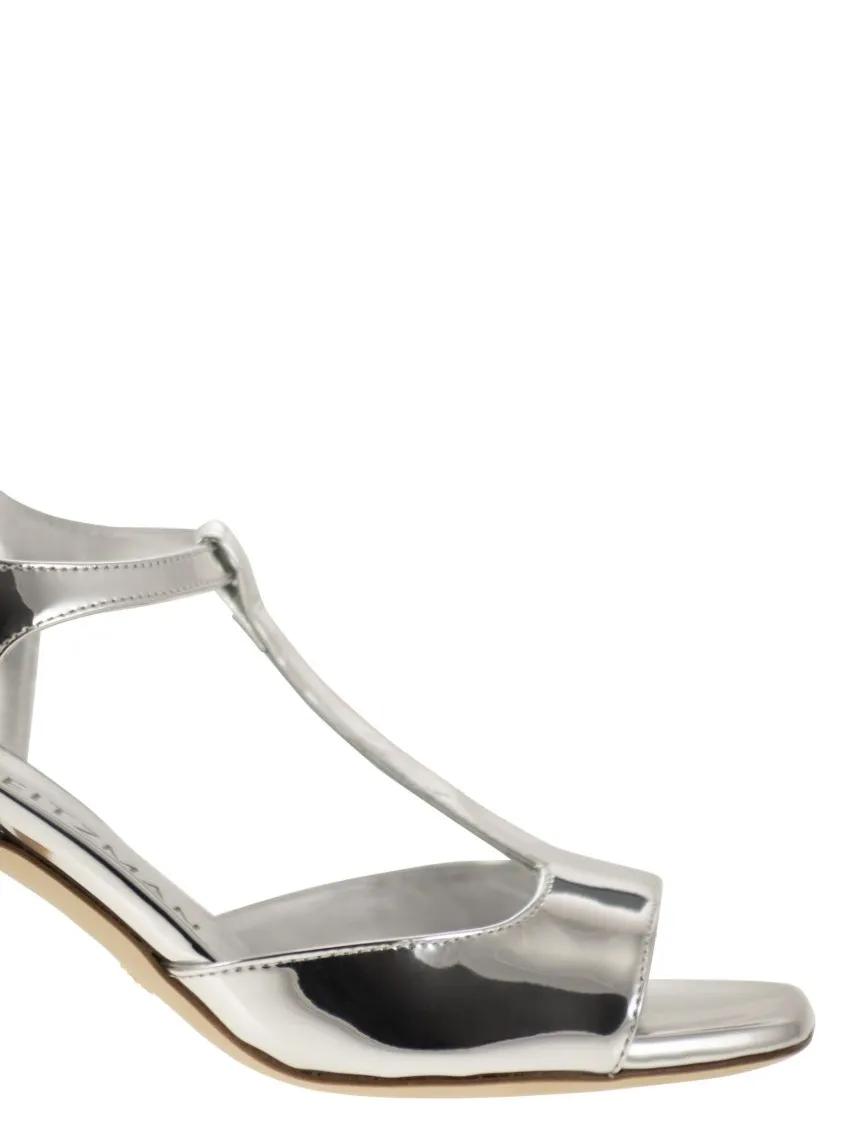Thumbnail - Stuart Weitzman Sandalen - Flareblock - Mirrored Leather T-Sandal - Gr. 37 (EU) - in Silber - für Damen