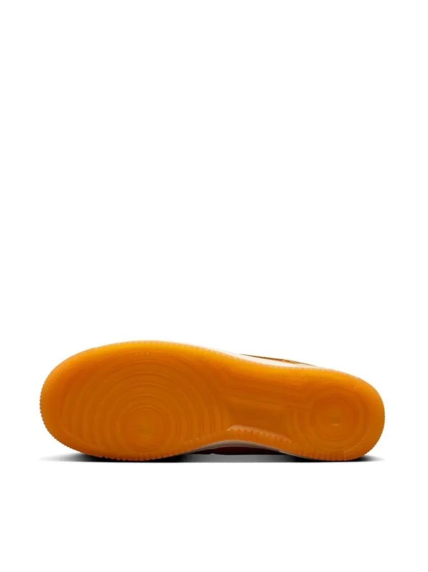 Thumbnail - Nike Low-Top Sneaker - Air Force 1 '07 Lv8 Sneakers - Gr. 41 (EU) - in Orange - für Damen