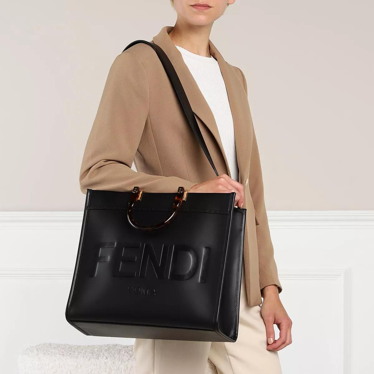 Fendi Hengseltassen - Shopping Bag in zwart