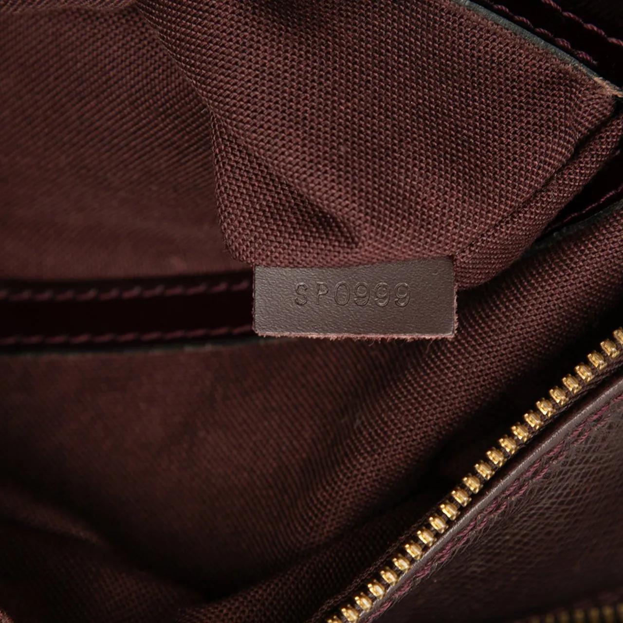 Thumbnail - Louis Vuitton Hobo Bags - Taiga Reporter PM - Gr. unisize - in Rot - für Damen