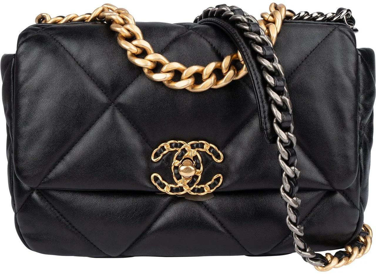 Chanel Crossbody Bags - Chanel 19 Quilted Lambskin Single Flap Crossbody B - Gr. unisize - in Schwarz - für Damen