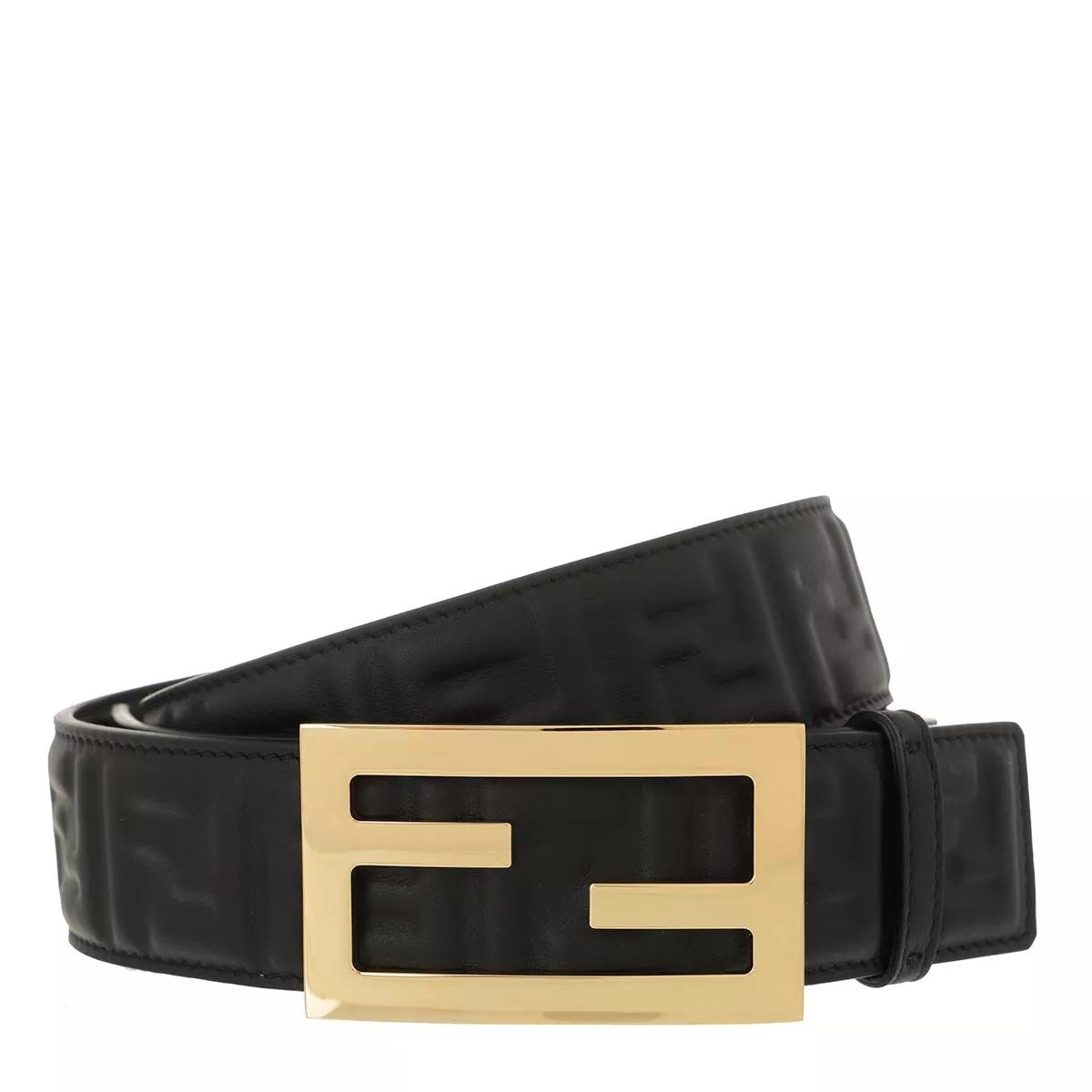 A fendi shop belt