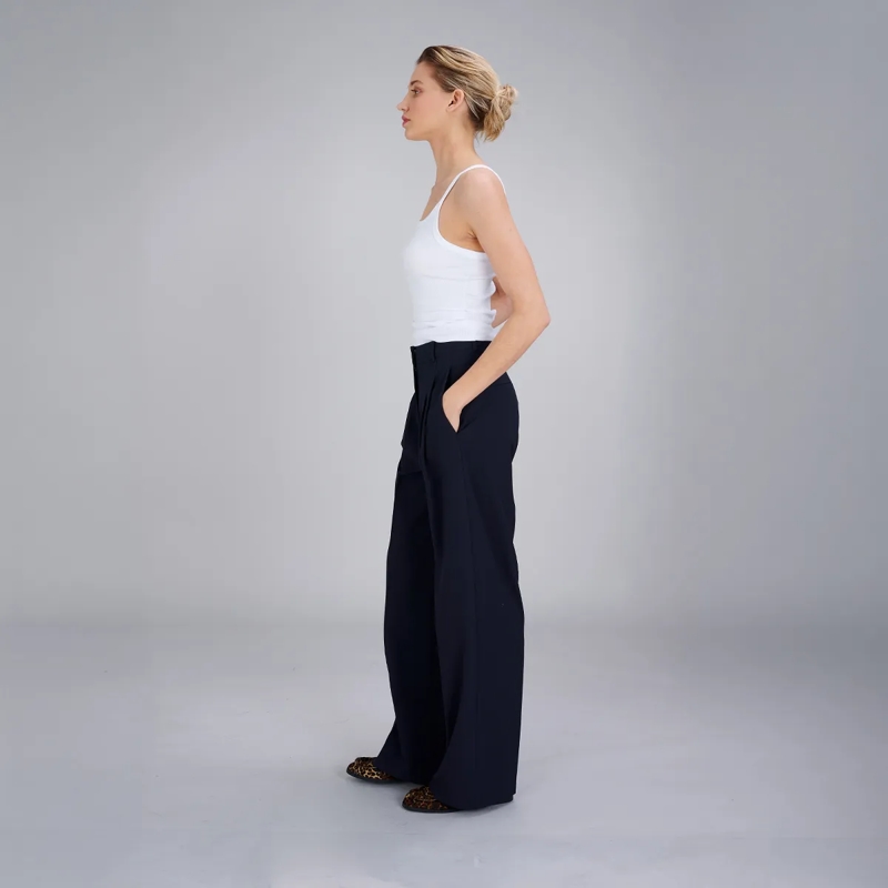 True Religion Hose - Gerades Bein- Buntfalte- Bügelfalte- Unifarbe blau(Image 3)