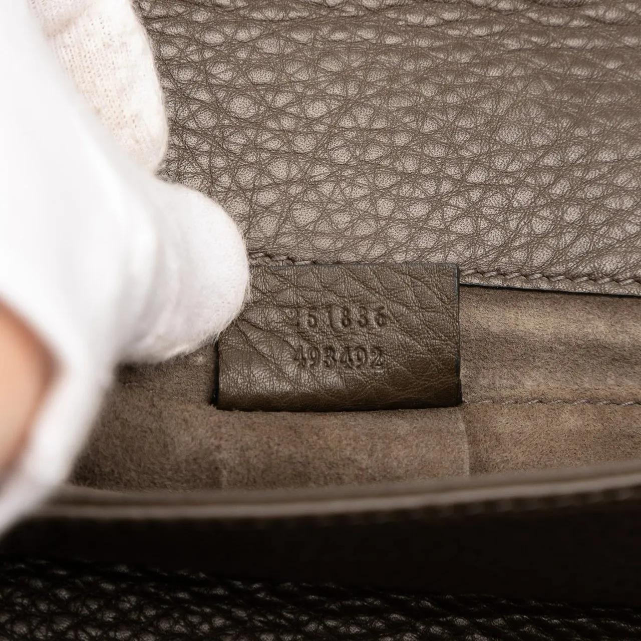 Thumbnail - Gucci Clutches - Leather 1973 Flap Clutch - Gr. unisize - in Braun - für Damen