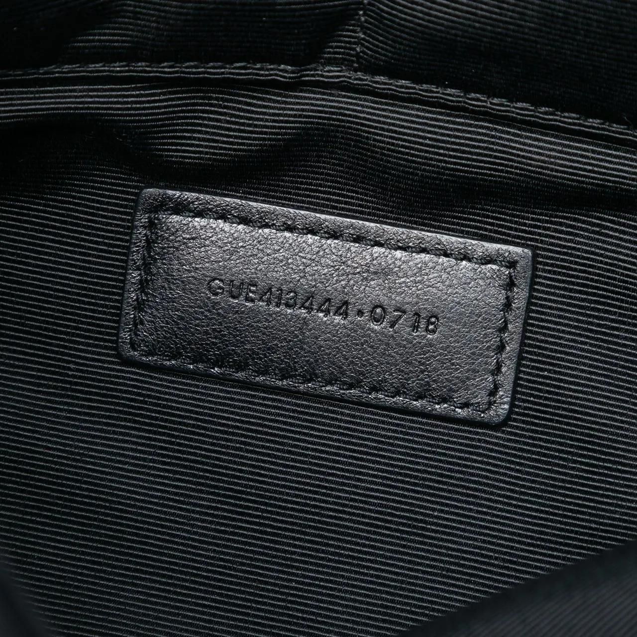 Thumbnail - Saint Laurent Clutches - Quilted Chevron Leather Monogram Document Holder - Gr. unisize - in Schwarz - für Damen