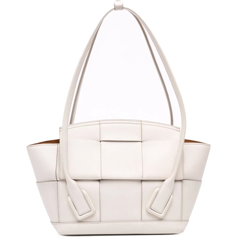 Bottega Veneta Schultertasche Small Calfskin Maxi Intrecciato Arco Satchel weiß